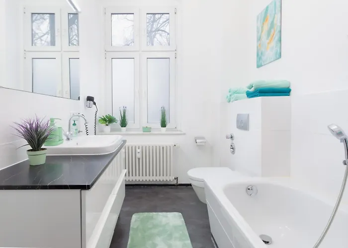 - Berlin West Design Boutique Falkensee